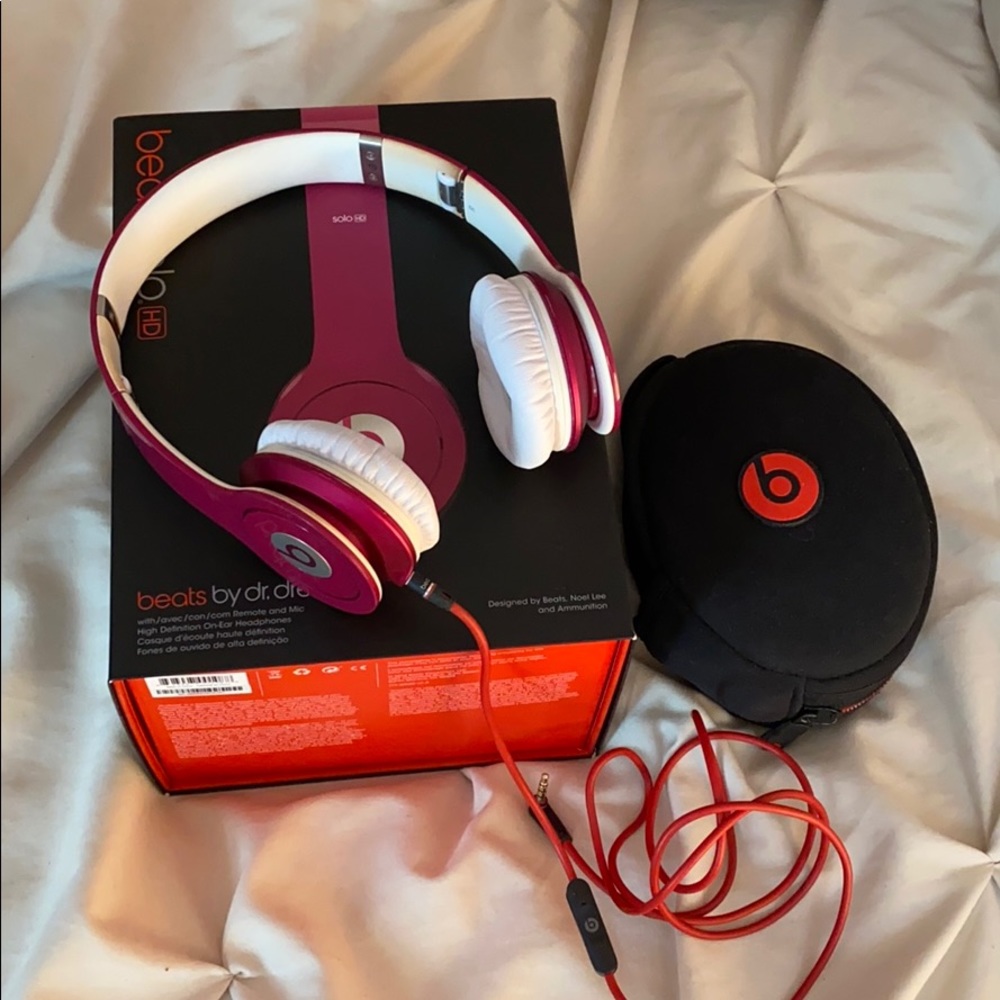 Pink Beats Solo HD